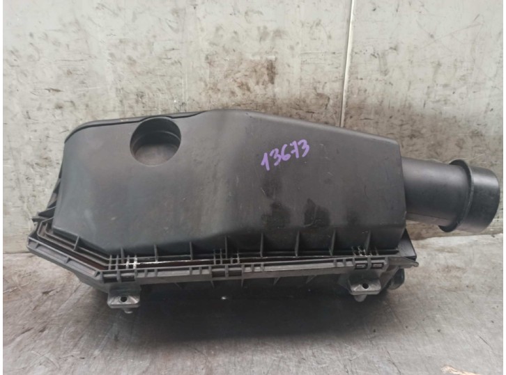 Recambio de carcasa filtro de aire para mercedes-benz clase c (w203) berlina 270 cdi (203.016) referencia OEM IAM A6120900301 