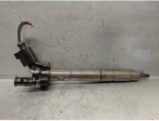 Recambio de inyector para audi a4 avant (8e) 2.7 v6 24v tdi referencia OEM IAM 0986435388 0986435388 BOSCH