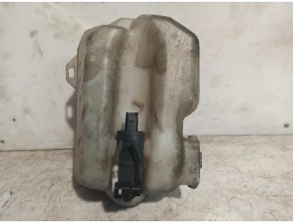 Recambio de deposito limpia para renault megane grand tour 1.9 referencia OEM IAM 8200104705  
