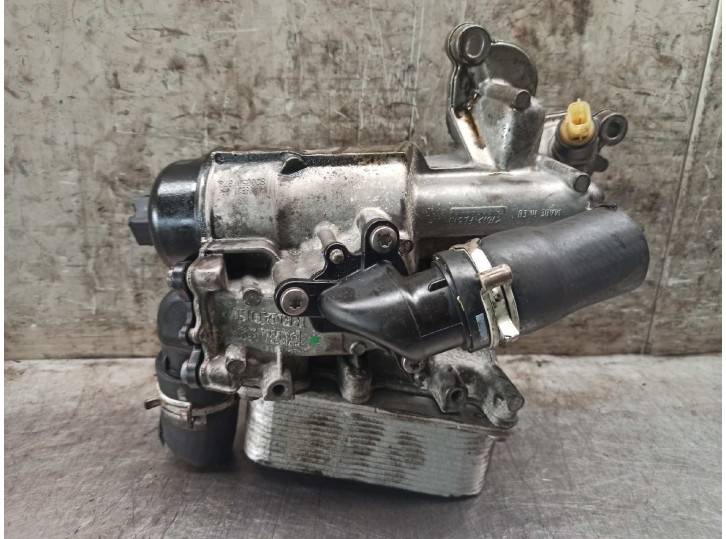 Recambio de enfriador aceite motor para renault scenic ii 2.0 dci diesel cat referencia OEM IAM 8200507878 
