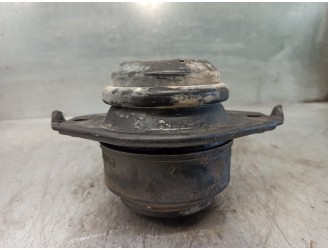 Recambio de soporte motor derecho para mercedes-benz clase m (w164) 3.0 cdi cat referencia OEM IAM A2512403117  
