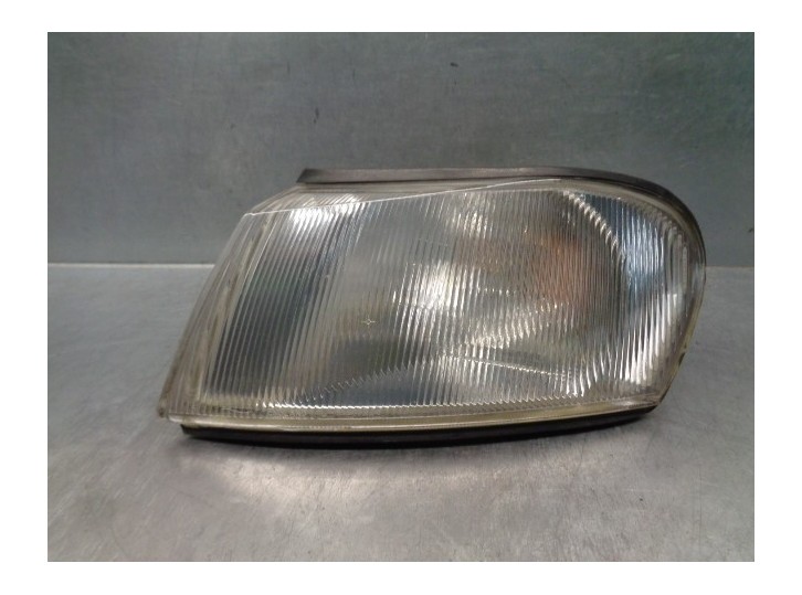 Recambio de piloto delantero izquierdo para opel vectra b berlina 1.8 16v cat referencia OEM IAM 90464683 