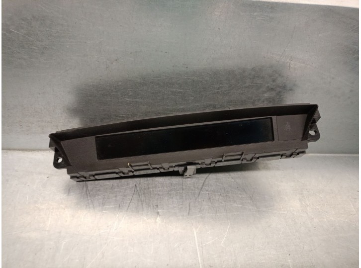 Recambio de pantalla multifuncion para mazda 6 hatchback (gh) 2.2 mzr-cd (gh10) referencia OEM IAM GAA9611J0  