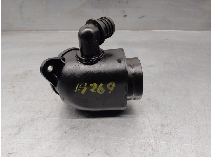 Recambio de tubo para audi a4 avant (8e) 2.7 v6 24v tdi referencia OEM IAM 059129955D 