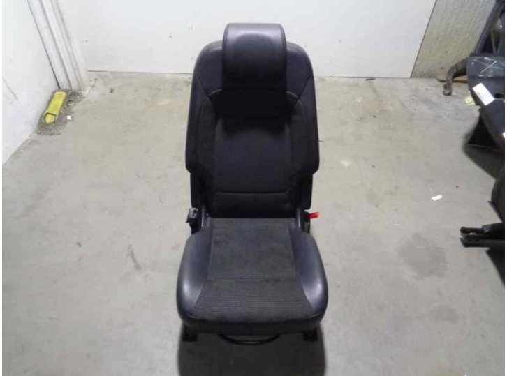 Recambio de asiento trasero medio para ford s-max (ca1) 2.0 tdci cat referencia OEM IAM 4761455 CUERO Y TELA NEGRA 5 PUERTAS
