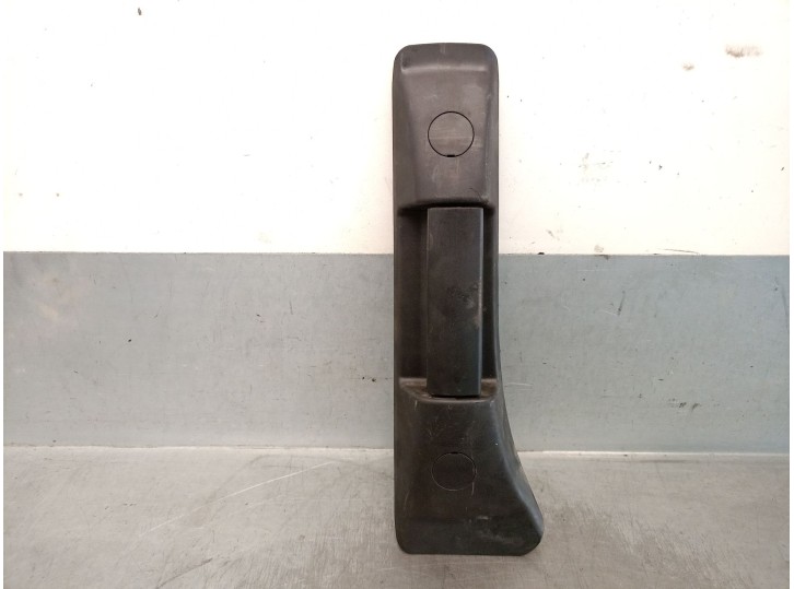 Recambio de maneta interior trasera derecha para hyundai h350 furgoneta 2.5 crdi referencia OEM IAM 8146059000 8146059000 