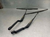 Replacement front right wiper arm for MG Series 200 (RF) 1.4 16V CAT OEM IAM reference 