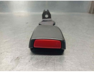 Recambio de enganche cinturon para mg serie 200 (rf) 1.4 16v cat referencia OEM IAM  TRA CENT 5 PUERTAS