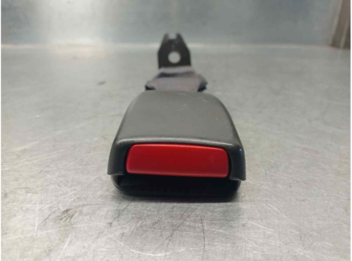 Recambio de enganche cinturon para mg serie 200 (rf) 1.4 16v cat referencia OEM IAM TRA CENT 5 PUERTAS