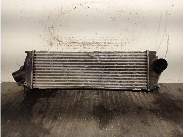 Recambio de intercooler para opel vivaro furgón/combi (07.2006 =>) 2.0 16v cdti referencia OEM IAM 93854162 988650BB VALEO