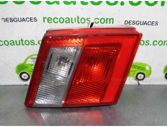 Recambio de piloto trasero izquierdo para saab 9-5 berlina 2.3 cat referencia OEM IAM 5142211 DE PORTON 4 PUERTAS