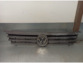 Replacement front grille for Volkswagen Polo saloon (6n1) 1.4 OEM IAM reference 6N0853653B 