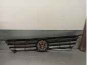 Recambio de rejilla delantera para volkswagen polo berlina (6n1) 1.4 referencia OEM IAM 6N0853653B 