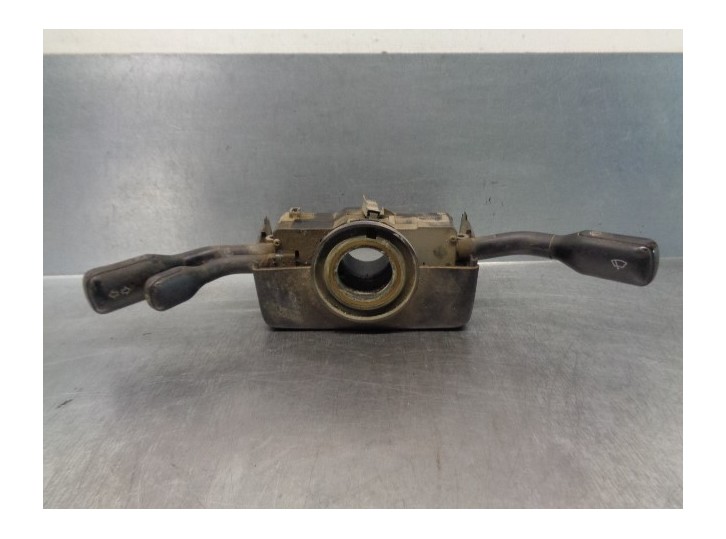 Recambio de mando luces para audi 80 (811/813) 1.8 referencia OEM IAM 4A0953503 