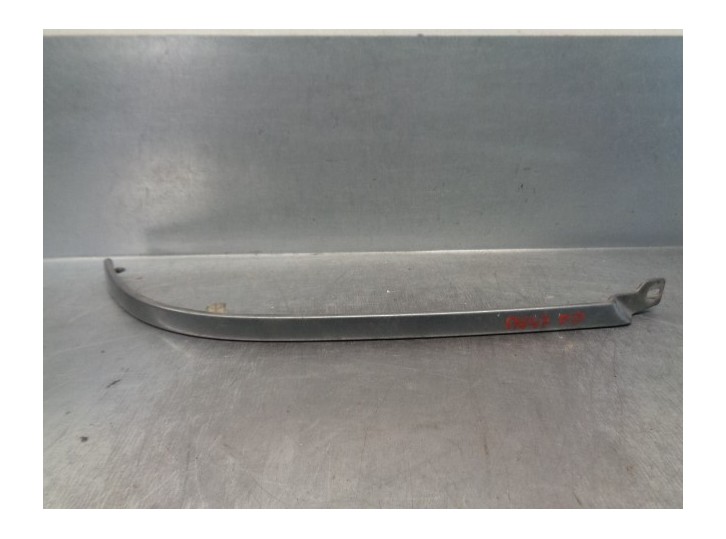 Recambio de cerquillo faro para audi 80 (811/813) 1.8 referencia OEM IAM 8A0853208A  