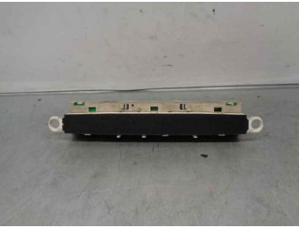 Recambio de pantalla multifuncion para renault twingo (co6) 1.2 referencia OEM IAM 7700820023 