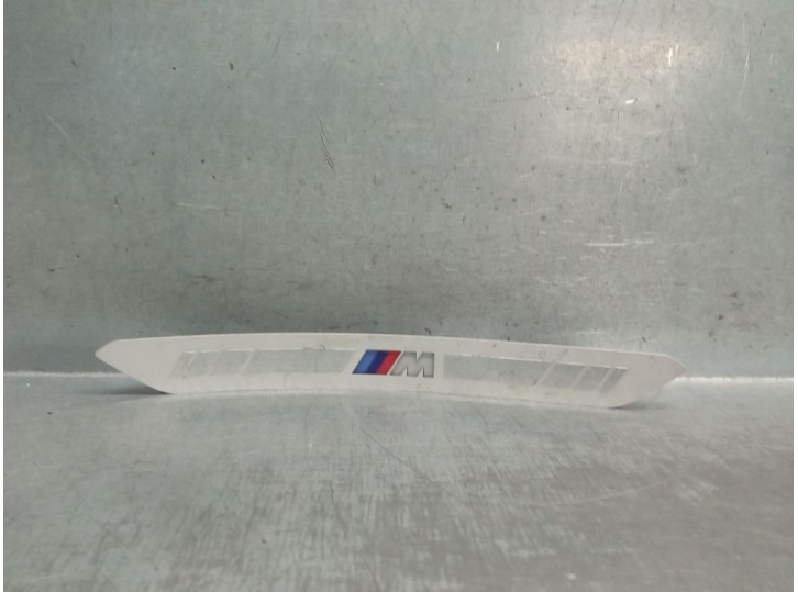 Recambio de molduras traseras para bmw x6 (g06, f96) xdrive 40 d mild-hybrid referencia OEM IAM 8072328 51478072328 