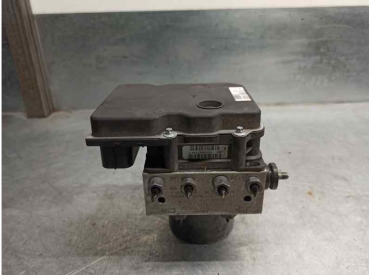 Recambio de abs para peugeot 3008 1.6 e-hdi fap referencia OEM IAM 9674577580 0265280881 BOSCH