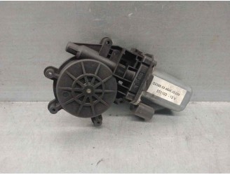 Recambio de motor elevalunas delantero izquierdo para renault scenic (ja..) 1.9 dci diesel cat referencia OEM IAM D2398034545000