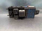 Replacement relay / fuse box for Mitsubishi Carisma saloon 5 (DA0) 1.9 DI-D CAT OEM IAM reference MB953355 MR318828 