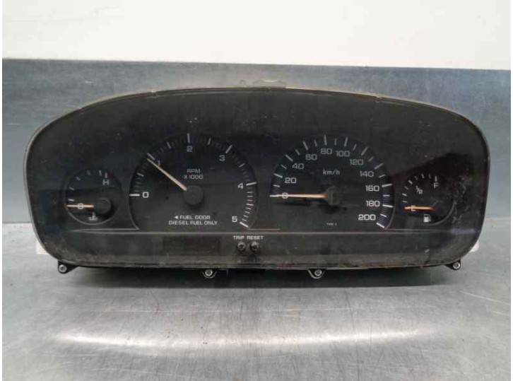 Recambio de cuadro instrumentos para chrysler voyager (gs) 2.5 td le grand voyager referencia OEM IAM P04685629AB 