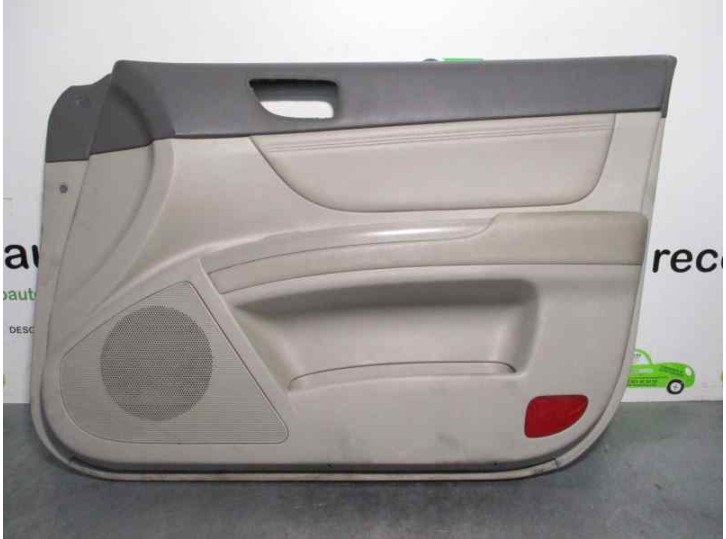 Recambio de guarnecido puerta delantera derecha para hyundai sonata (nf) 2.0 crdi cat referencia OEM IAM 823203K000  