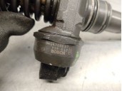 Recambio de inyector para seat ibiza (6l1) 1.9 tdi referencia OEM IAM 038130073AJ 0414720037 BOSCH