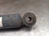 Recambio de amortiguador trasero derecho para peugeot 207 sport referencia OEM IAM   