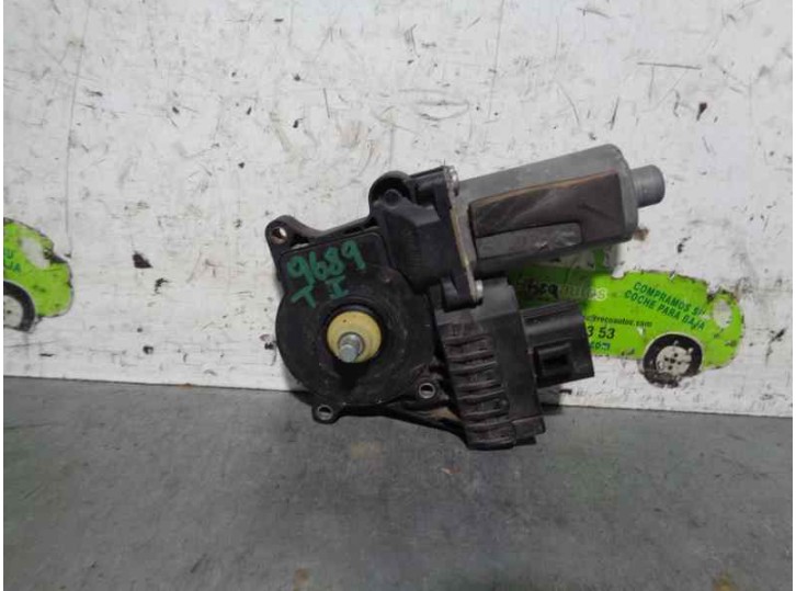 Recambio de motor elevalunas trasero izquierdo para ford mondeo iii (b5y) 2.2 tdci referencia OEM IAM 8 PINES 5 PUERTAS