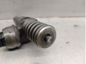 Replacement injector for SEAT Ibiza (6L1) 1.9 TDi OEM IAM reference 038130073AJ 0414720037 BOSCH