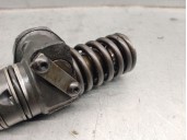 Replacement injector for Seat Ibiza (6L1) 1.9 TDi OEM IAM reference 038130073AJ 0414720037 BOSCH