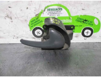 Recambio de maneta interior delantera derecha para mercedes-benz sprinter 02.00  caja cerrada 2.2 cdi cat referencia OEM IAM 602