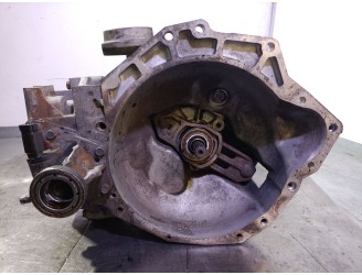 Recambio de caja cambios para chrysler voyager (rg) 2.5 crd cat referencia OEM IAM T850 4641928AG P04641928AG