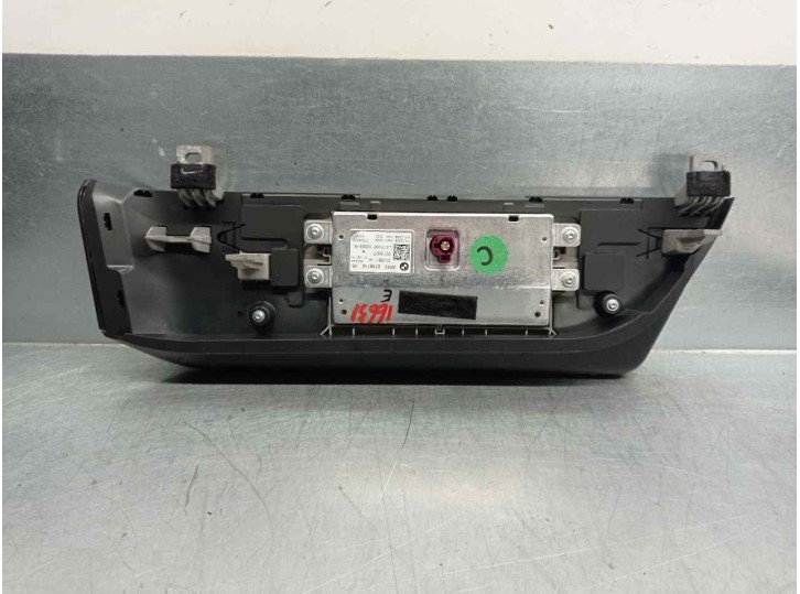 Replacement multifunction display for BMW 3 Series saloon (G20) OEM IAM reference 6550879874205 