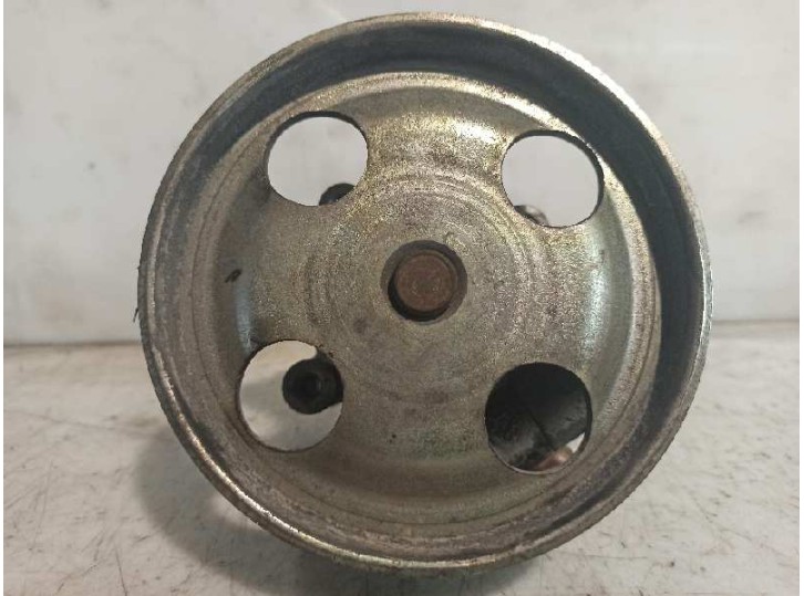 Recambio de bomba servodireccion para ford fiesta (cbk) 1.4 tdci cat referencia OEM IAM 2S6C3A696DC KYB