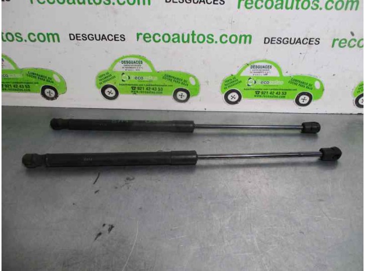 Recambio de amortiguadores capo para hyundai santa fe (bm) 2.2 crdi cat referencia OEM IAM 811602B010 