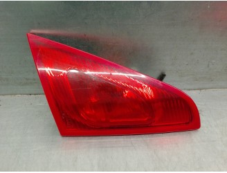 Recambio de piloto trasero izquierdo para mitsubishi colt berlina 3 (cz) 1.3 atlantis referencia OEM IAM MN105623 DE PORTON 3 PU