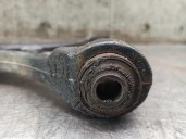 Replacement front right lower suspension arm for Volvo 850 Series 2.5 10V estate OEM IAM reference 