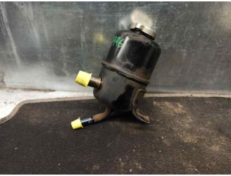 Recambio de deposito servo para mitsubishi l 200 (k6/7) 2.5 td cat referencia OEM IAM MR133389  