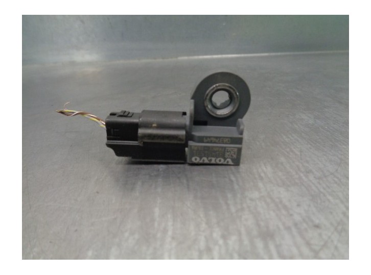 Replacement impact sensor for Volvo XC60 OEM IAM reference 31451531 