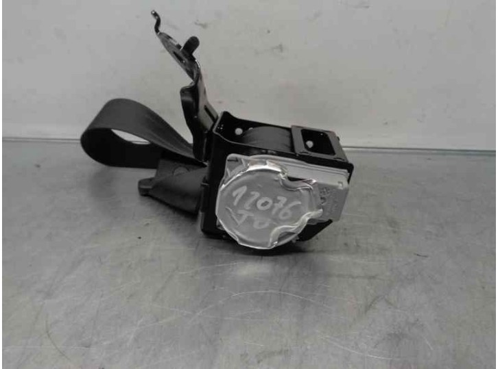 Recambio de cinturon seguridad trasero derecho para mazda 3 lim. () 2.0 cat referencia OEM IAM T89525T  
