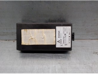 Recambio de caja reles / fusibles para mitsubishi colt berlina 3 (cz) 1.3 atlantis referencia OEM IAM 8637A151 5WK45103D 