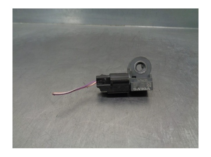Replacement impact sensor for Volvo XC60 OEM IAM reference 31451531 