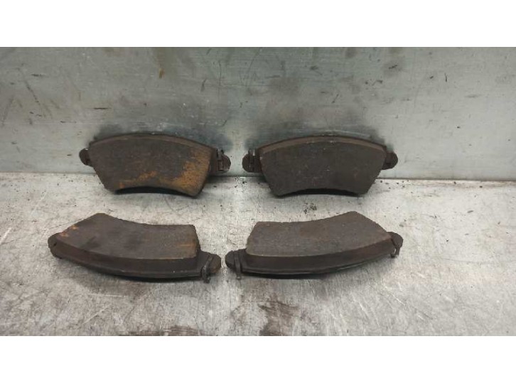 Recambio de pastillas de freno para peugeot 206 berlina gti referencia OEM IAM 
