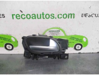 Replacement right front interior door handle for Peugeot 208 Style OEM IAM reference 96555516VV 