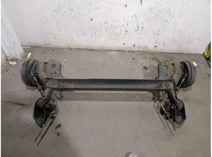 Recambio de puente trasero para ford ecosport 1.5 ecoblue tdci referencia OEM IAM 1892071 1892071 