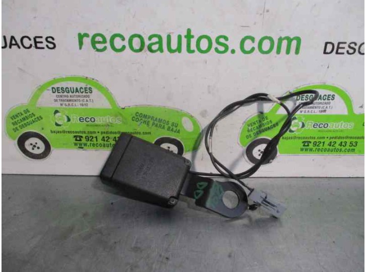Recambio de enganche cinturon para dacia sandero ii 1.5 dci diesel referencia OEM IAM 878166634R  