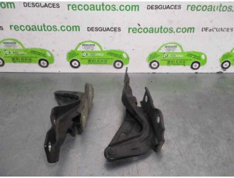 Replacement hood hinge for Hyundai Santa Fe (BM) 2.2 CRDi CAT OEM IAM reference 791202B000 791102B000 