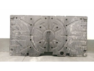 Recambio de cubrecarter para smart forfour hatchback (453) electric drive / eq (453.091) referencia OEM IAM A7895050000  CESTA 4