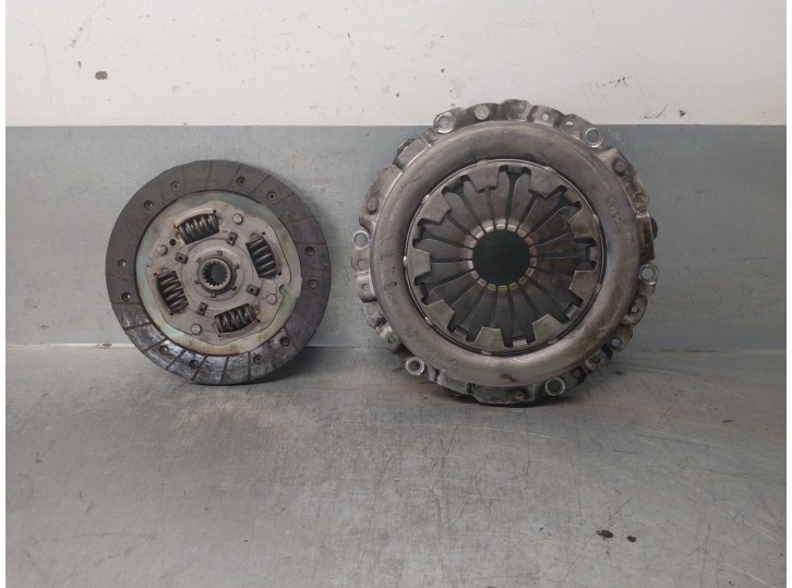 Recambio de kit embrague para ford ka (ccq) 1.3 cat referencia OEM IAM 1744565  